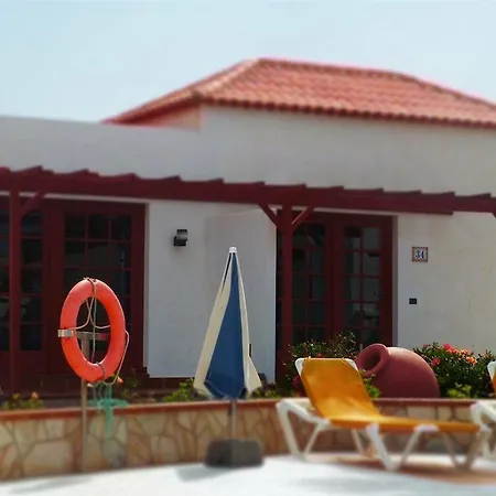 Castillo Holiday park 2*