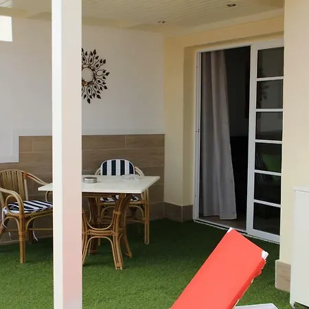 Caleta Deluxe Apartment