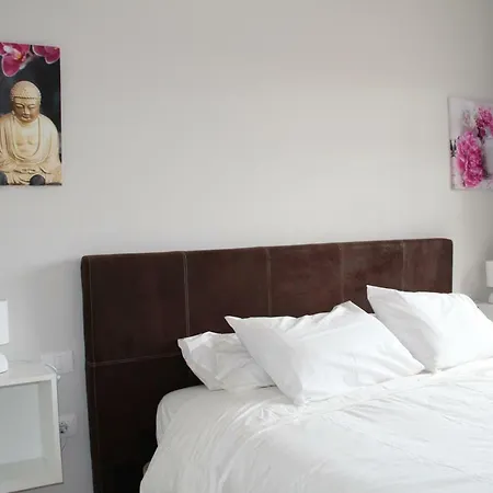 Caleta Deluxe Apartment *