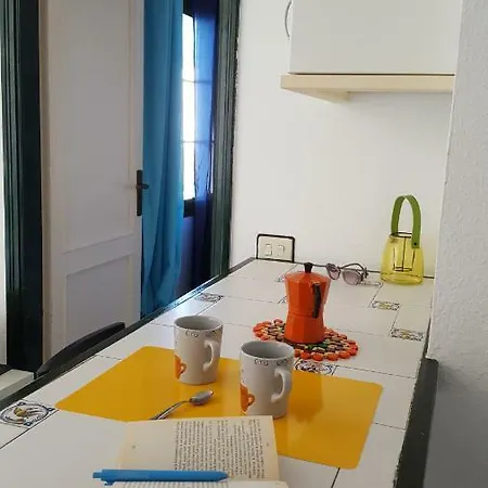 Puerta Del Sol Apartment