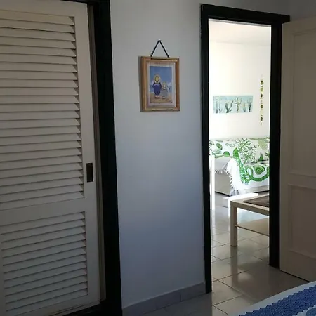 Puerta Del Sol Apartment