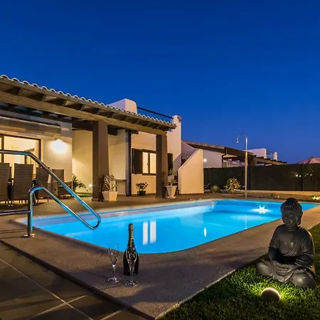 Villa Illusion By Golf Club *