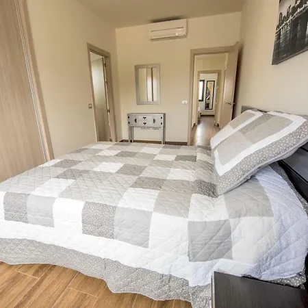 5 Star Luxury Villa, Private Heated Pool, Golf & Sea Views. Caleta De Fuste