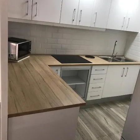 Gustamar 12 Apartamento *