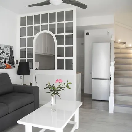 Apartamento Gustamar 12