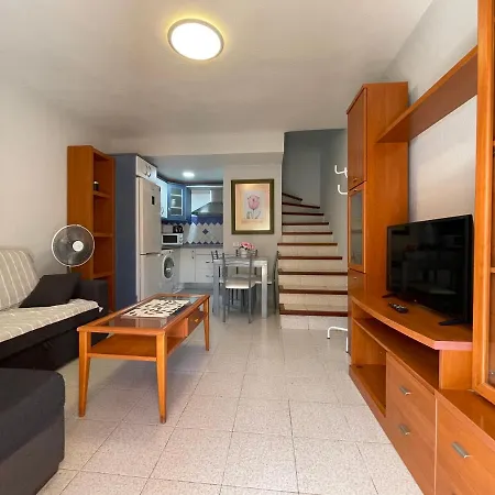Apartment Gustamar 10