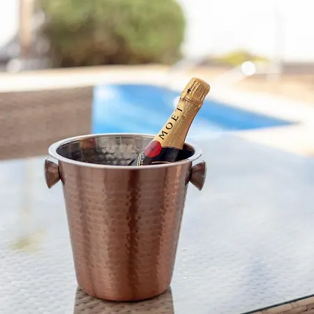Rubi 19 Golf Private Pool By Holidays Villa Caleta De Fuste