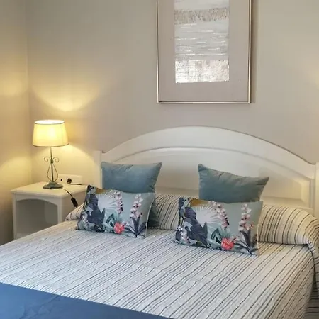 Apartment West Corner