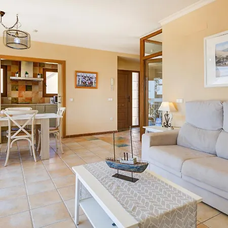 Men Men Holiday home *