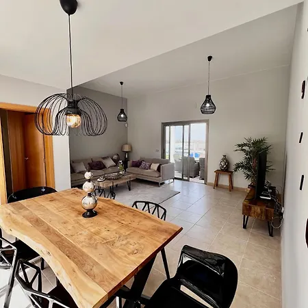Asha Luxury House Holiday home