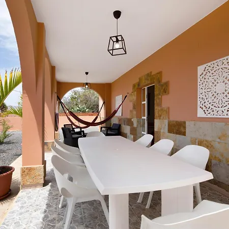 Villa Abundia House