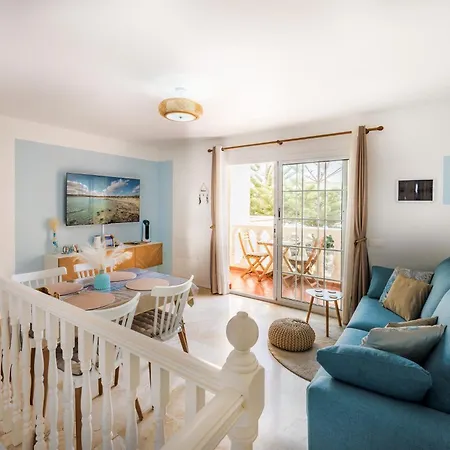 Casita Azul Arenas Apartment *